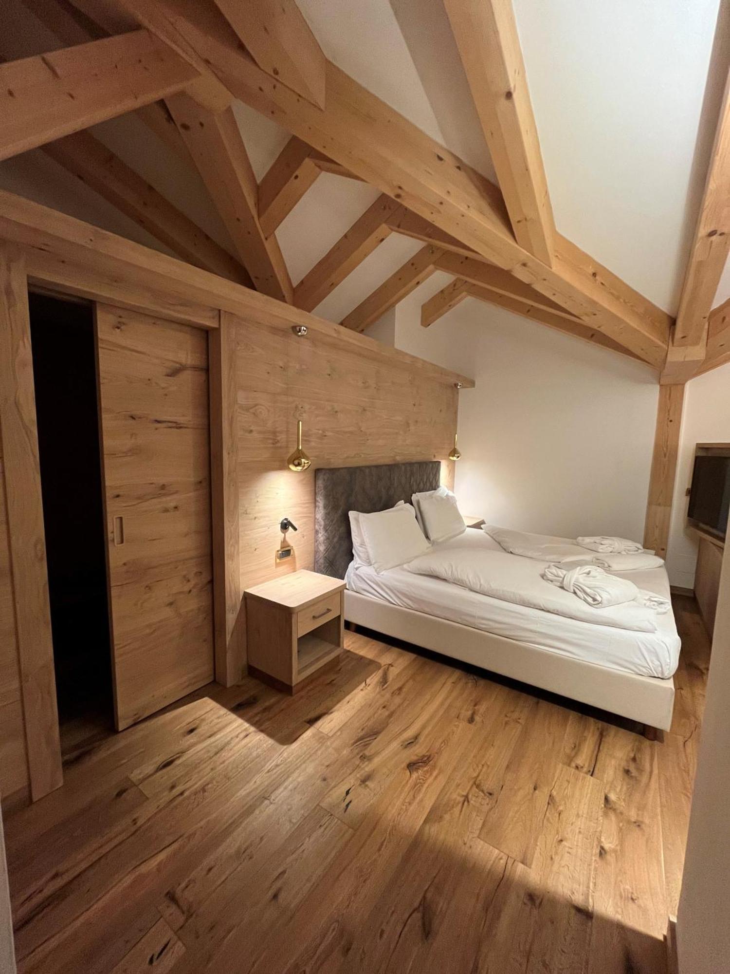 Hotel Terme Antico Bagno Pozza di Fassa Rum bild