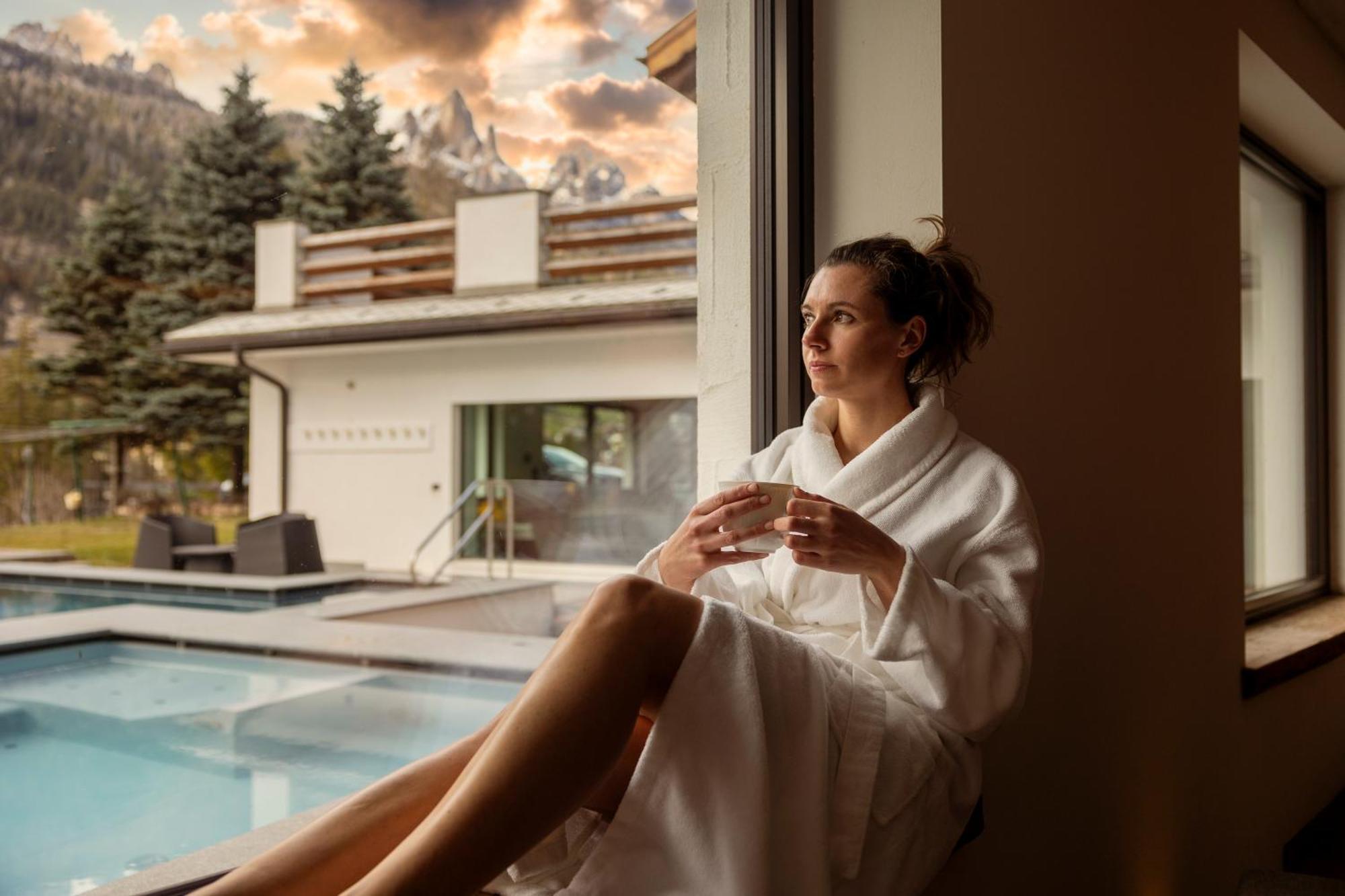 Hotel Terme Antico Bagno Pozza di Fassa Exteriör bild